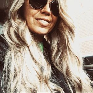 Meet your Posher, Melissa